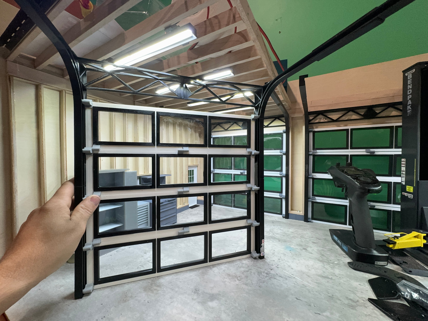 1/10th Scale Garage Door